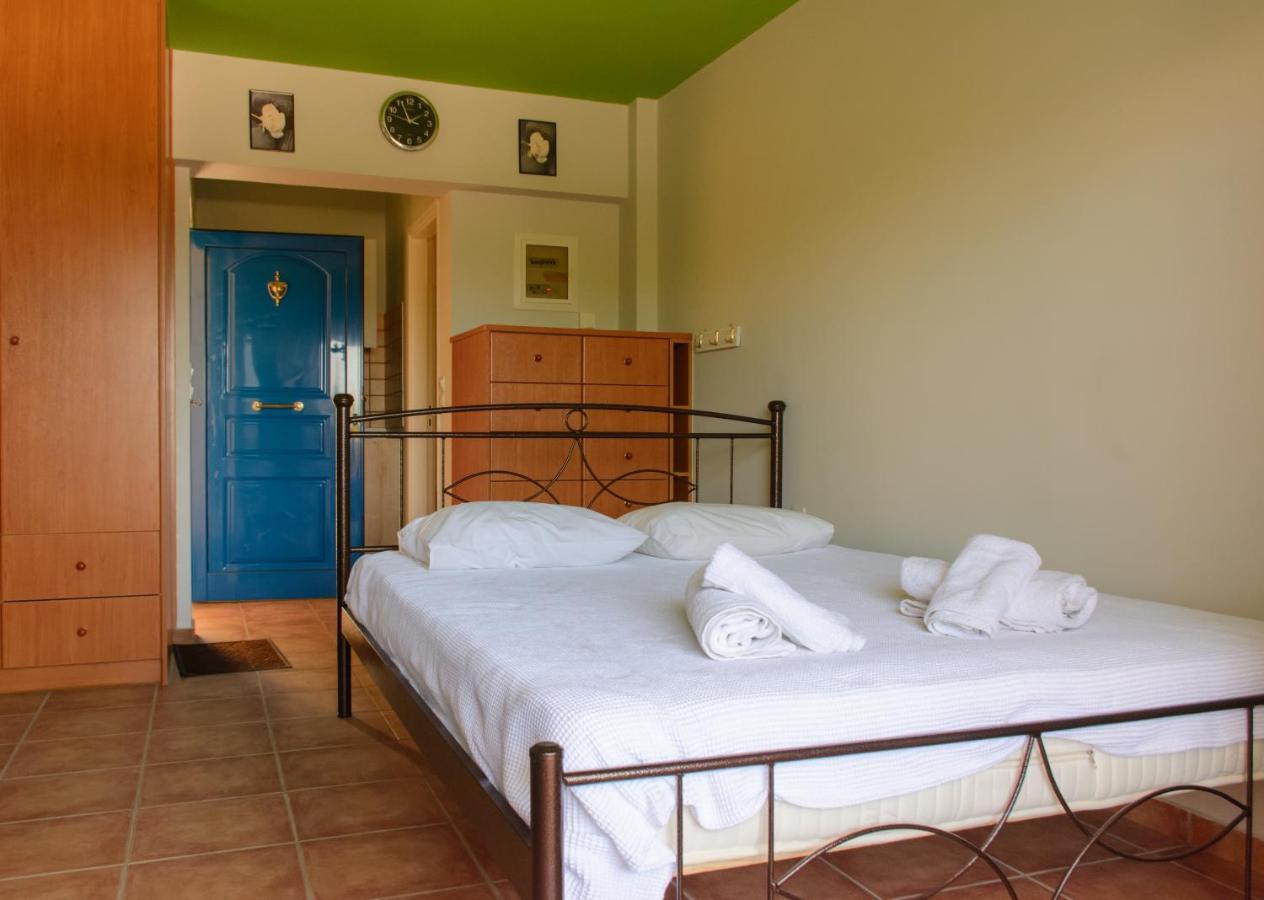 Marys House Porto Heli Exterior foto