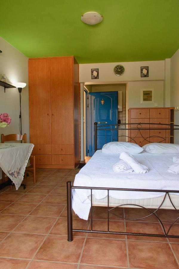 Marys House Porto Heli Exterior foto